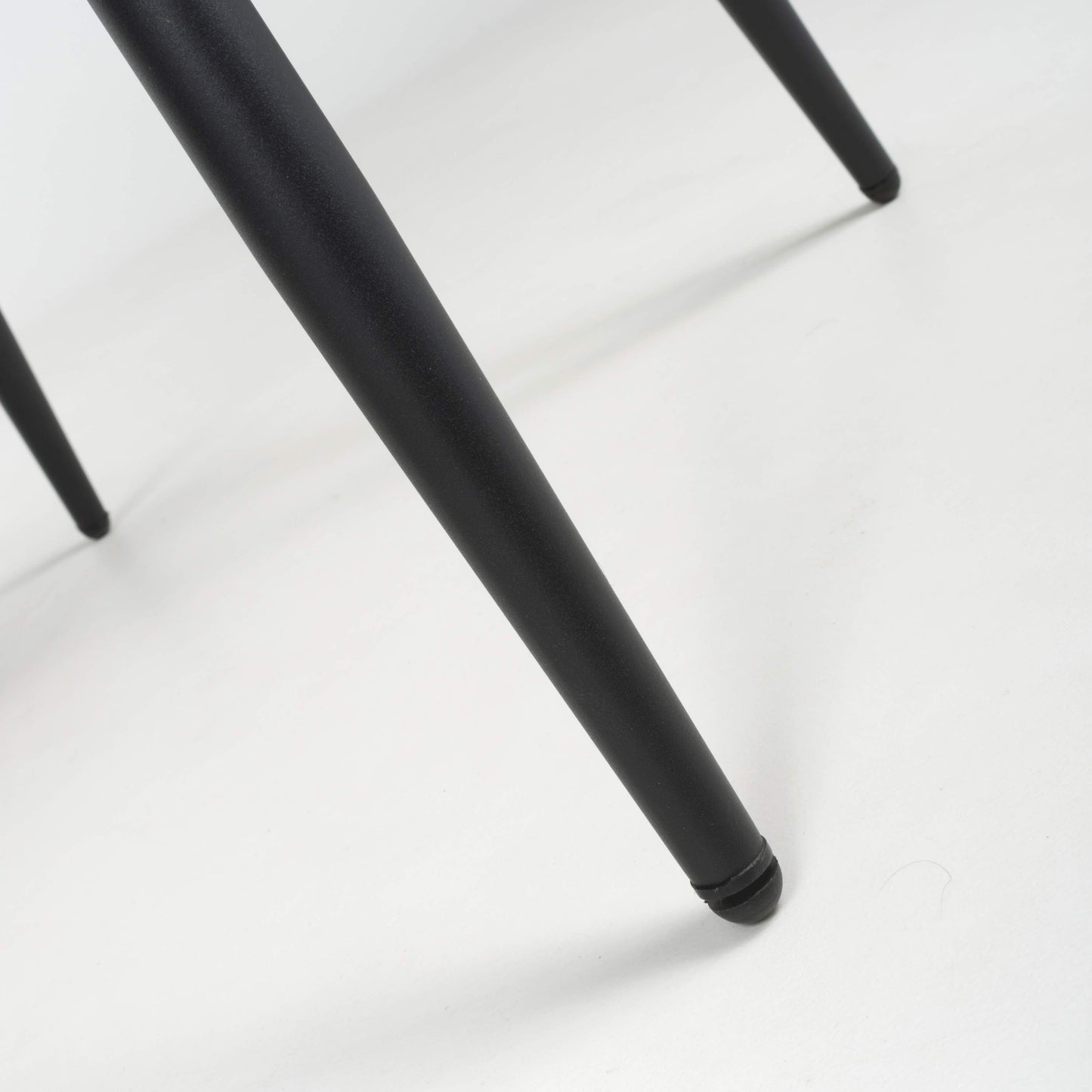 Timor 1.2m & 4 Lisbon Dining Set