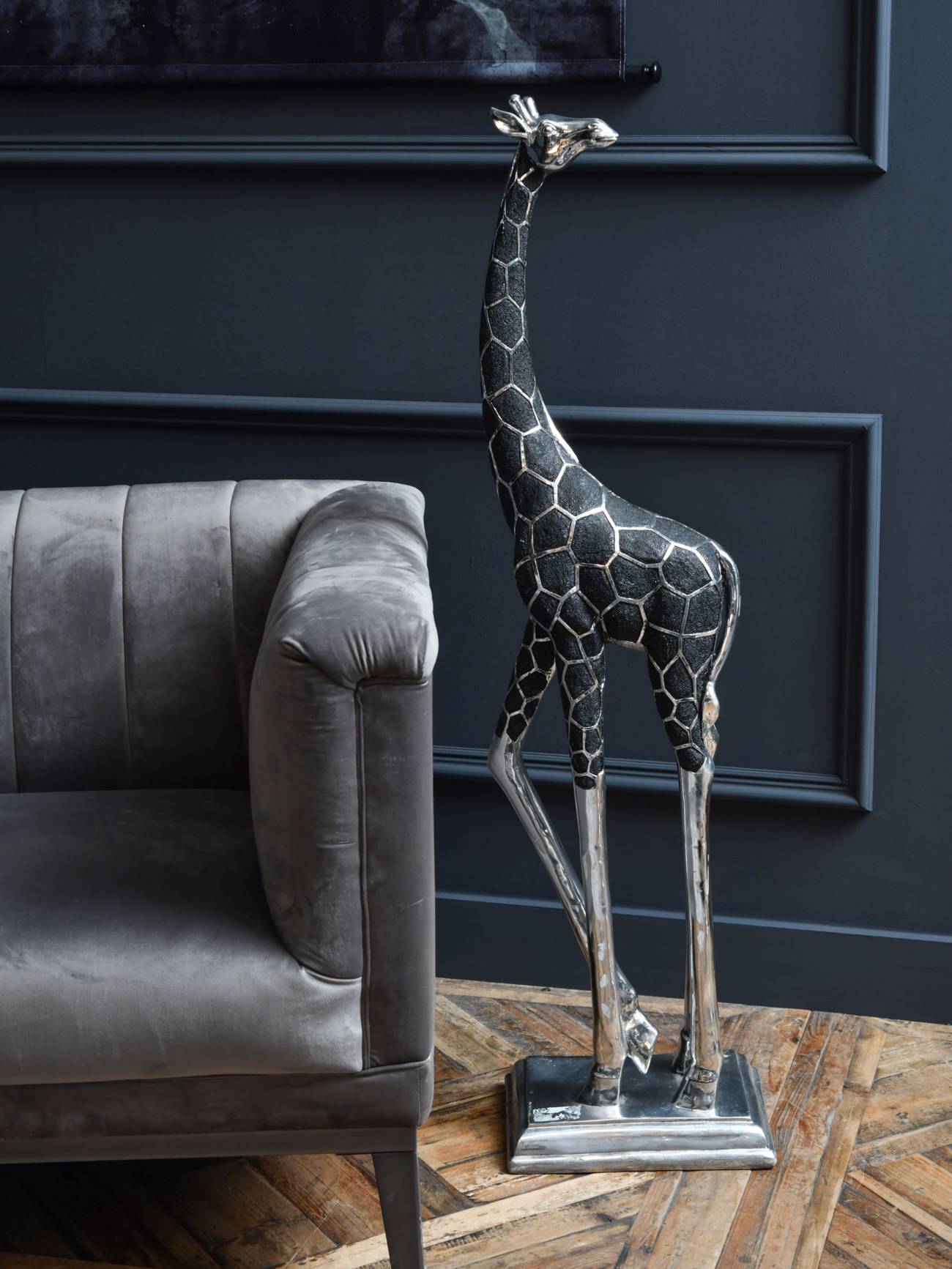 Giant Giraffe Sculpture Head Back