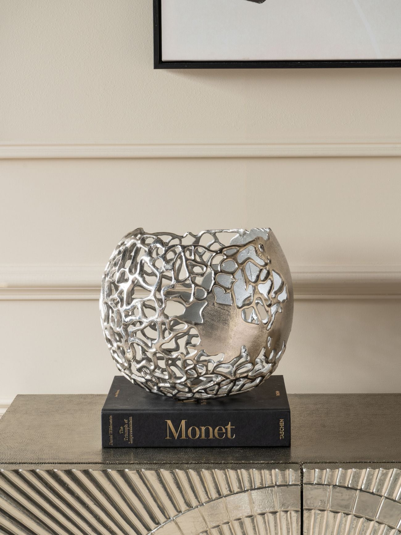 Apo Coral Aluminium Spherical Vase