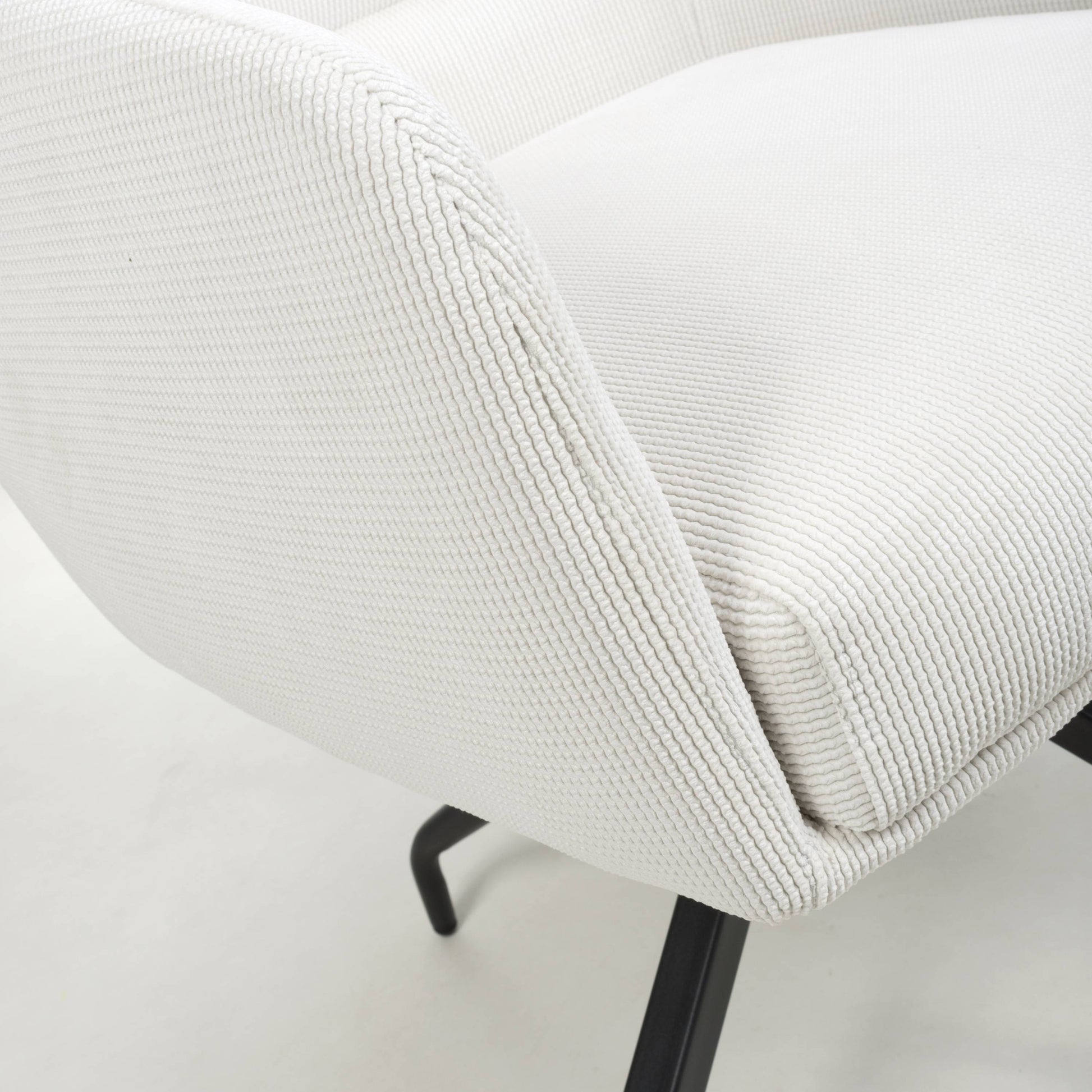 Osaka Round Green & 4 Artemis White Dining Set