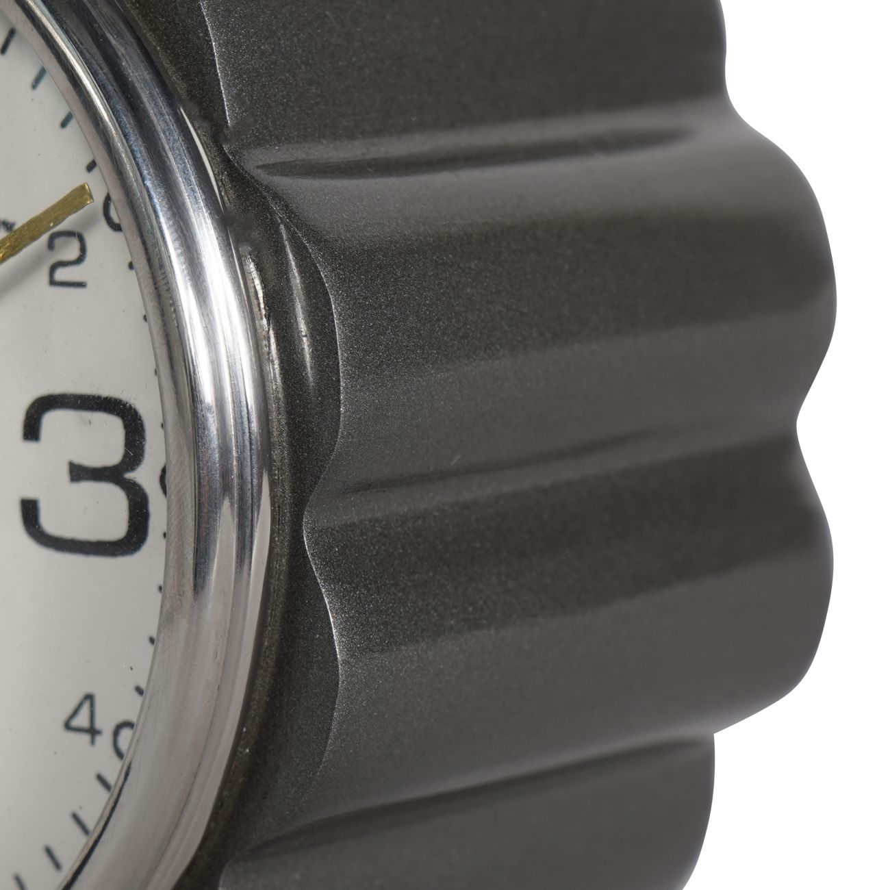 Curve Detail Mantel Clock