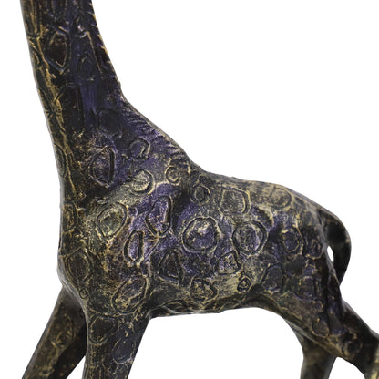 Family Of Three Giraffes Sculpture