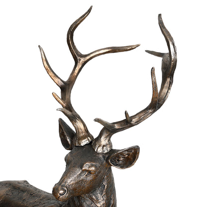 Magnus Regal Standing Stag