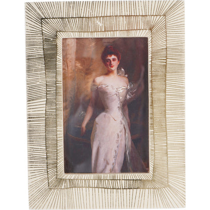 Dame Photo Frame White 5x7