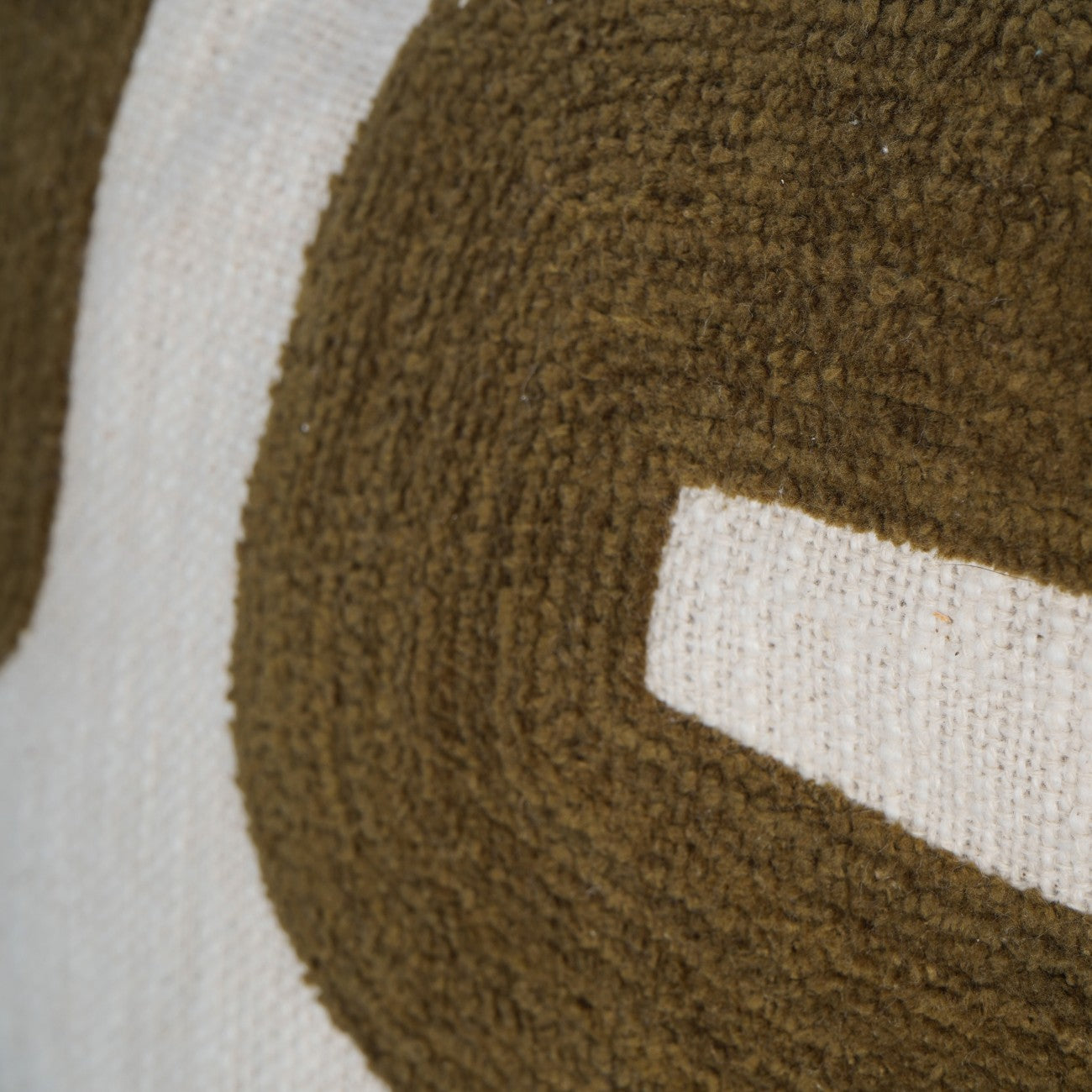 Almere Cushion 45x45x3cm